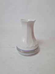 Ваза винтажная Mitterteich Bavaria с серебристой / синей полосой, фарфор, 11 см, Германия, 1960-70гг.