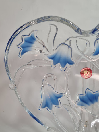 Тарелка сервировочная винтажная Walther Glas в форме сердца и декором из колокольчиков, хрусталь, 24 х 23 см, Германия, 1970-80гг.