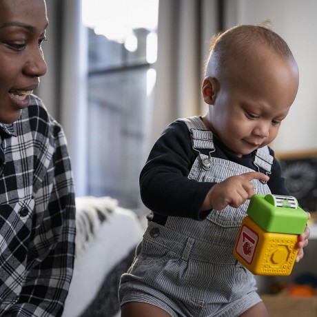 Kids II Baby Einstein Малыш Эйнштейн