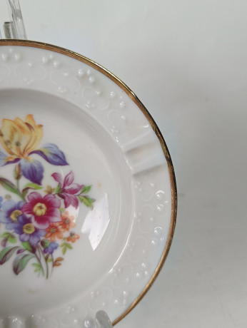 Пепельница винтажная Freiberger Porzellan / Коллекция Diamant, с цветочным декором, фарфор, 12.5 см, Германия, 1970-80гг.