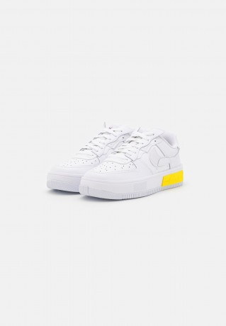 Nike Sportswear AIR FORCE 1 FONTANKA Sneaker low white/summit white/photon dust/optic yellow/black AIR FORCE 1 FONTANKA кроссовки женские низкие белый/вершинный белый/фотонная пыль/оптический желтый/черный