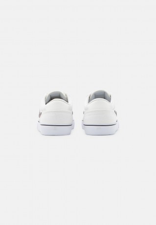 Nike SB CHRON 2 PREMIUM UNISEX Sneaker low sail/rough green/sangria/cool grey CHRON 2 PREMIUM UNISEX Низкие кроссовки женские парус/грубый зеленый/сангрия/холодный серый