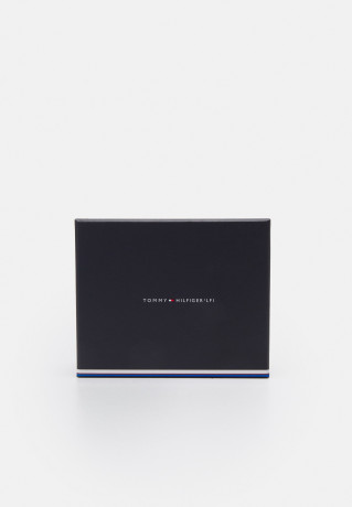 Tommy Hilfiger PREMIUM HOLDER UNISEX Wallet black PREMIUM HOLDER UNISEX Бумажник черный