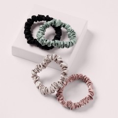 The Hair Edit Sage &amp; Mauve Ruched Ribbon Scrunchies  Резинка для волос Sage &amp;amp; Mauve с рюшами и лентой