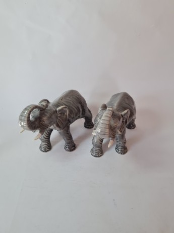 Sitzendorfer Две Фарфоровые статуэтки "Слон", серая, 2 штуки 18см х 23см, Германия, 1970-80гг.