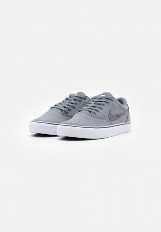 Nike SB CHRON 2 PREMIUM UNISEX Sneaker low cool grey/sangria/sail/white CHRON 2 PREMIUM UNISEX Низкие кроссовки женские холодный серый/сангрия/парус/белый