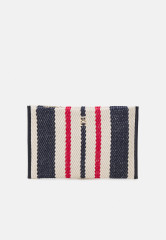 Tommy Hilfiger CITY SUMMER POUCH Clutch corporate stripes CITY SUMMER POUCH Сумка-клатч корпоративные полосы