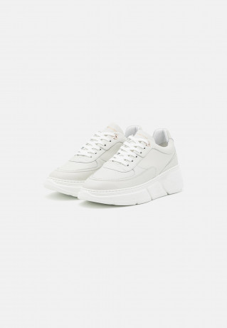 Tommy Hilfiger CHUNKY  Trainers white КРОССОВКИ Кроссовки белый