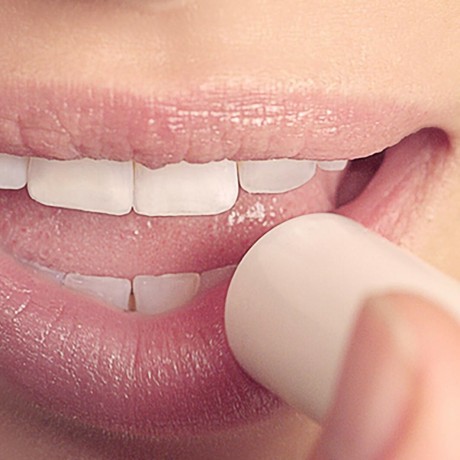 Labello Velvet Rose  Бархатная роза