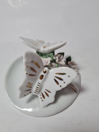 Винтажная статуэтка с позолотой "Бабочки на цветах", 12см x 6см, Германия, 1960-70гг.