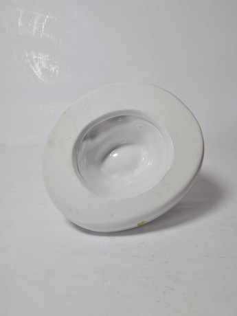 Винтажная статуэтка с позолотой "Бабочки на цветах", 12см x 6см, Германия, 1960-70гг.