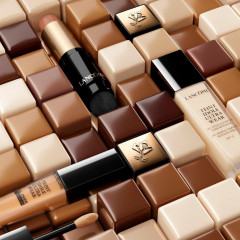 Lancome Teint Idole Ultra Wear All Over Nr. 02 - Lys Rose Идолы цвета лица ультра изнашиваются повсюду