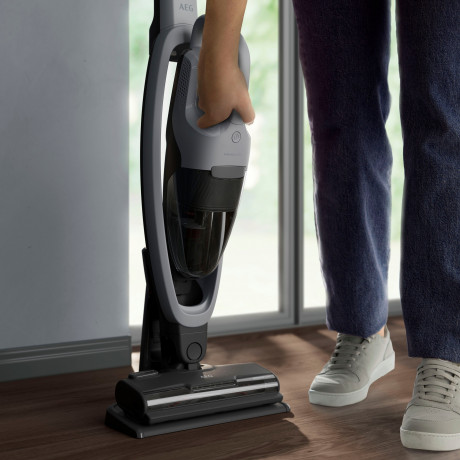 AEG AEG Akku-Hand-und Stielstaubsauger ANIMAL 5000 AKKU-STAUBSAUGER (AS52AB21UG), beutellos, 2in1, leise 79 dB(A), 58 % Recyclingmaterial, bis zu 50 Min. Laufzeit  Беспроводной ручной и стержневой пылесос AEG ANIMAL 5000 АККУМУЛЯТОРНЫЙ ПЫЛЕСОС (AS52AB21UG