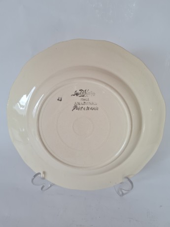 Sarreguemines Коллекционная керамическая тарелка "Букет цветов", 25см, Франция 1920г.