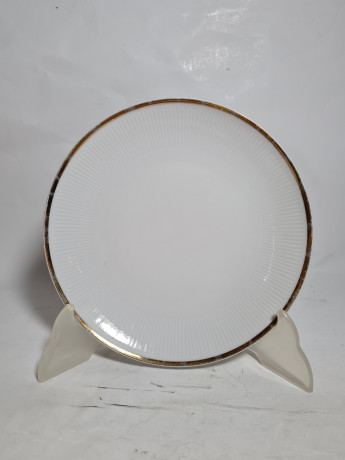 Тарелка винтажная Kahla с золотым ободком, фарфор, 3 шт., 19 см, Германия, 1970-80гг.