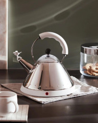 Alessi Alessi Wasserkocher MG32 B, schwarz  Чайник Alessi MG32 B, черный