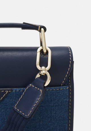 Tommy Hilfiger PUSHLOCK CROSSOVER Handbag denim PUSHLOCK CROSSOVER Сумка джинсовая ткань