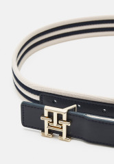 Tommy Hilfiger LUX WEBBING Belt weathered white/space blue mix LUX WEBBING Ремень сочетание выветренного белого и космического синего