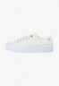 Tommy Hilfiger VULCANIZED  Trainers offwhite ВУЛКАНИЗИРОВАННЫЙ Кроссовки от белого