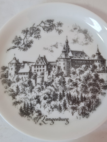 Набор декоративных тарелок винтаж Rheinpfalz  с изображением Нойхаус-Лангенбург-Бюрресхайм-Детнольд, 4шт х 9,5 x 1,5 см, Германия, 1960-70гг.