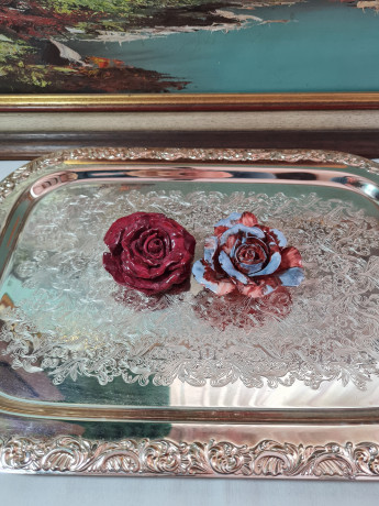 Фигурка винтажная JM, красно-голубая керамика, 2 шт, 9 x 9 x 4,5 см, Германия, 2008г.