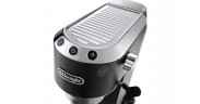 DeLonghi DeLonghi Dedica Style EC 685.BK, Espressomaschine schwarz/silber (glanzend)  schwarz, silber (glanzend) DeLonghi Dedica Style EC 685.BK, кофемашина черный/серебристый (глянцевый)