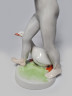 Hollohaza Porcelain Manufactory Бело-голубая фарфоровая статуэтка "Молодой человек с гусем", 22 x 10см, Венгрия, 1949г.