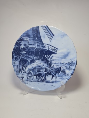 Scherzer Декоративная тарелка с подвесом "Повозка у мельницы" Дельфтский фарфор, Голландия/Германия, 24 см, 1984г