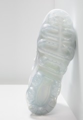 Nike Sportswear AIR VAPORMAX PLUS Sneaker low white/pure platinum AIR VAPORMAX PLUS кроссовки женские низкие белый/чистая платина