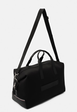 Tommy Hilfiger URBAN Weekend bag black URBAN сумка выходного дня черный