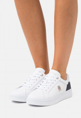 Tommy Hilfiger COURT  Trainers white КОРТ Тренеры белый