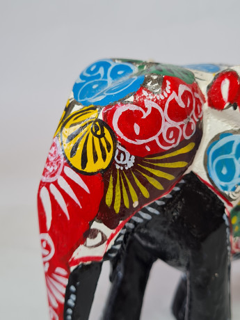 Фигурки декоративные винтажные "Слоны", дерево, ручная работа, 3 штуки х 12 x 13 см, Шри-Ланка, 1970-80гг.