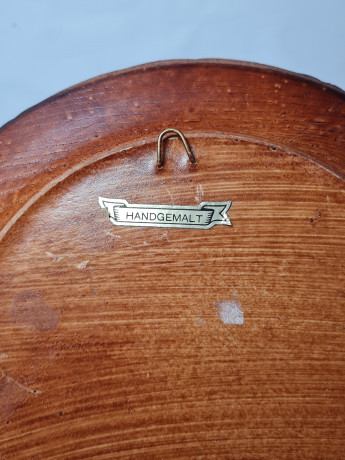 Резная разноцветная тарелка из дерева винтажная "г. Гейдельберг " Geschnitztes Holzwandteller, 24 x 3 см, Германия, 1960-70гг.