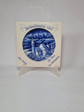 Тарелка декоративная винтажная Bavaria "Рождество в Германии", кобальт, фарфор, 19,5 см, Германия, 1987 год.