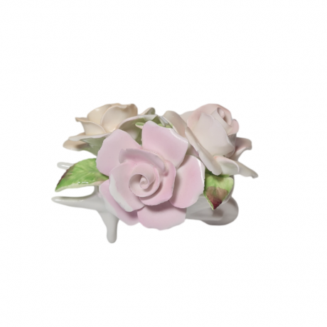 Staffordshir England Декоративная фигурка в нежных пастельных тонах "Розы в тележке", 11 x 7см, Англия, 1960-70гг.