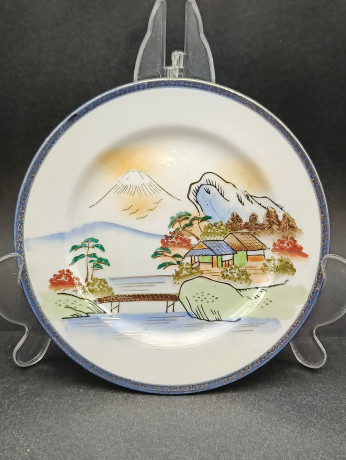 Набор винтажных тарелок, в сине-белых тонах, с традиционным японским сюжетом, 6 шт., фарфор, 15.5 см, Япония, 1970-80гг.