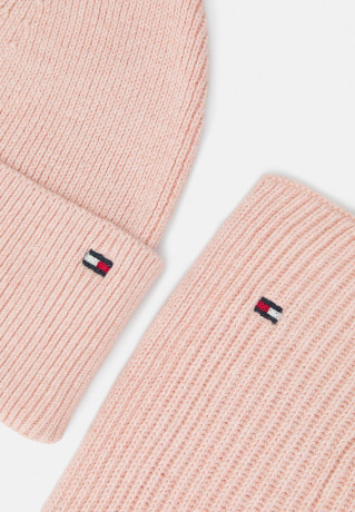 Tommy Hilfiger ESSENTIAL SCARF BEANIE SET Scarf sepia pink melange ESSENTIAL SCARF BEANIE SET Шарф сепия розовый меланж
