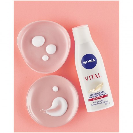 Nivea Vital Verwohnende Reinigungsmilch Vital успокаивающее очищающее молочко