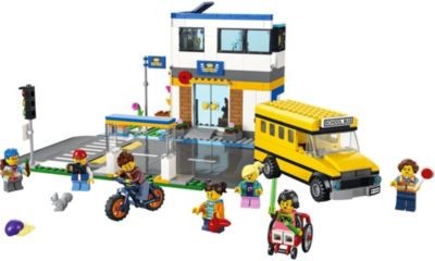LEGO LEGO City 60329 Schule mit Schulbus LEGO City 60329 Школа со школьным автобусом