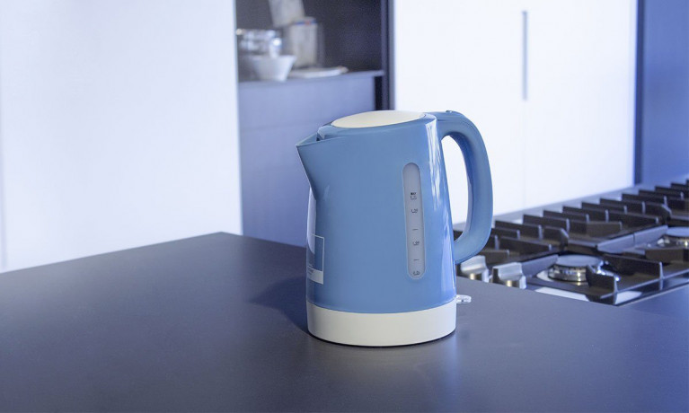 Pantone Universe Pantone Universe Wasserkocher PANTONE Deep Ocean Wasserkocher 1,7 L  Чайник Pantone Universe Чайник PANTONE Deep Ocean 1,7 л