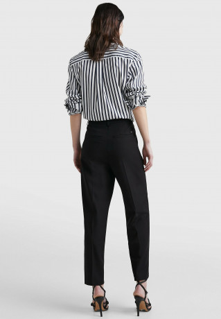 Tommy Hilfiger TAPERED FIT Chinos black брюки чинос TAPERED FIT черный