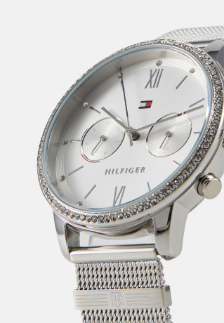 Tommy Hilfiger CASUAL Watch silver-coloured ПОВСЕДНЕВНЫЙ — Смотреть серебристый