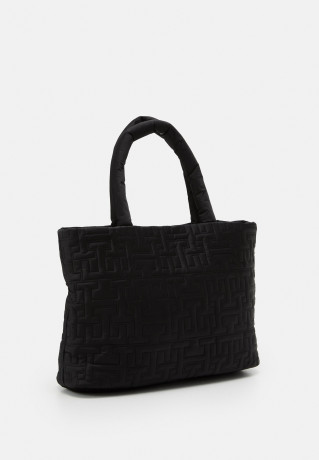 Tommy Hilfiger CHIC NYLON TOTE Tote bag black CHIC NYLON TOTE Сумка-тоут черный