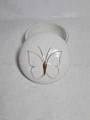 Шкатулка винтажная Pereiras с бабочкой, белая с золотым декором, фарфор, 11 x 6 см, Португалия, 1960-70гг.