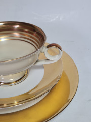 Чайное трио винтажное Eigl, бело-золотой фарфор с красочным изображением Шёнбруннского дворца в Вене, Австрия, 1960-1970гг.