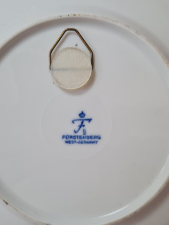 Тарелка декоративная винтажная Forstenberg с изображением Цитадели Шпандау, фарфор, 16 см, Германия, 1960-70гг.