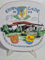 Тарелка декоративная винтажная Karlsruhe / Majolika с кракелюром "Enke Gabe", ручная роспись, керамика, 33 см, Германия, 1998г.