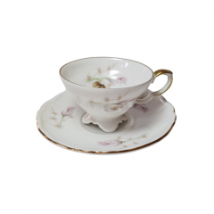 Edelstein Bavaria Винтажная чайная пара из фарфора класса премиум "Бутоны" с позолоченной ручкой, Германия, 1960-70гг.