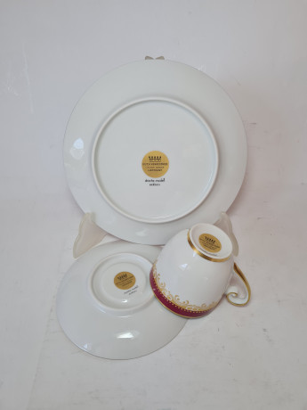 Hutschenreuther Arzberg Bavaria Фарфоровое чайное трио в красных тонах с золотым узором, Германия, 1960-70гг.