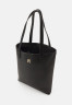 Tommy Hilfiger CASUAL SLIM TOTE Tote bag black CASUAL SLIM TOTE Сумка-тоут черный